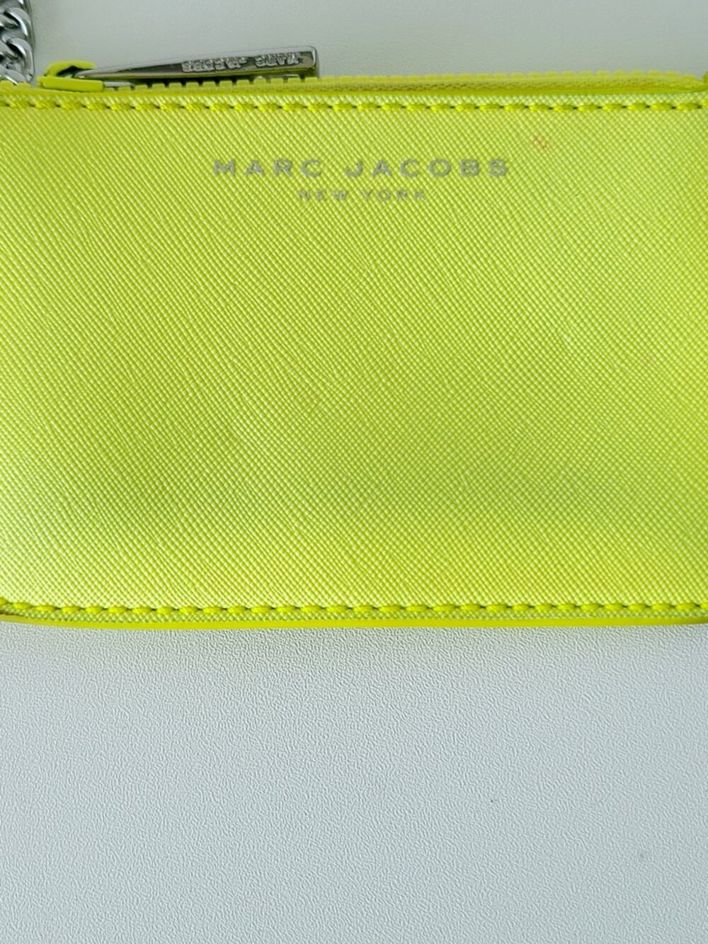 Marc Jacobs Neon Yellow Keychain Card Holder Wallet - Picture 4 of 5